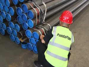Руководство по бесшовным черным стальным трубам: стандарты 2026, области применения и советы по покупке